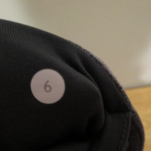 Lululemon Wunder Under Crop Strata Stripe gray 6 - Picture 3 of 4